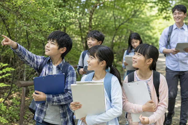 遠足のイメージ